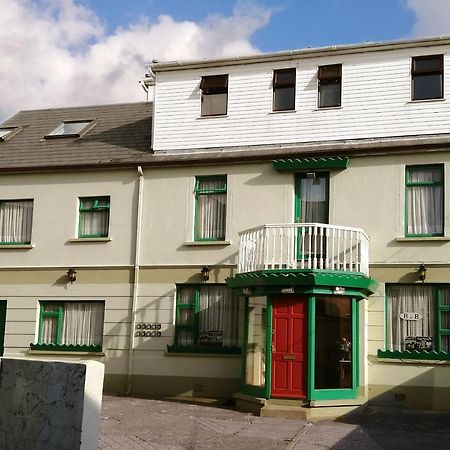 Russell'S Apartment Dingle Bagian luar foto